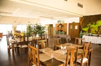 Jharna Resort-Navegaon Gate - breakfast