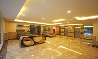 Laguna Bay 2 by Psr Asia