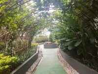 Elegant Studio Apartment at Casa de Parco Near Ice BSD - 2-Sterne