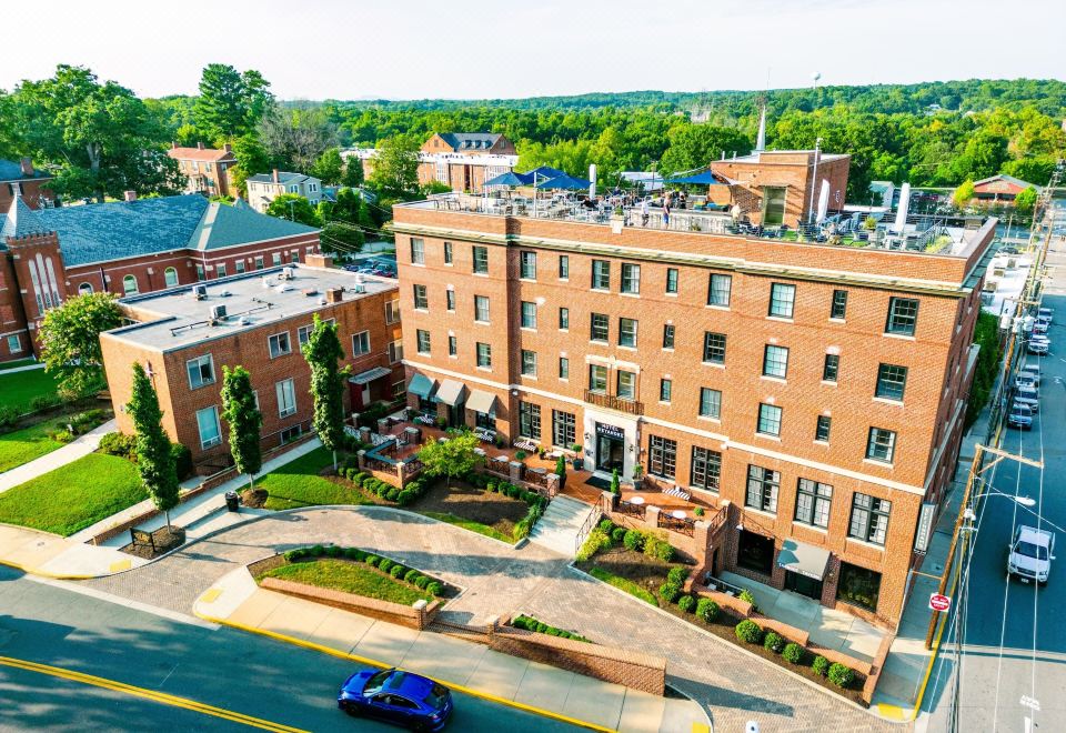 hotel overview picture