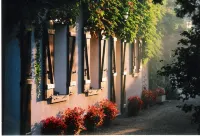 Hostellerie Sarrasine, Mâcon Est - Teritoria فنادق في Replonges