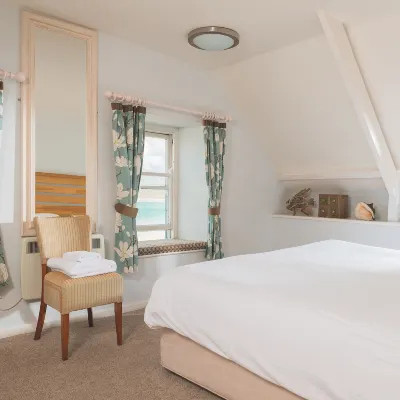 The Old Success Inn Hotels near Minack Theatre