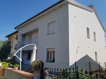 B&B Buscemi Отели в г. Пистойя