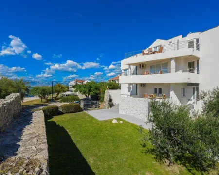 Modern Villa in Nin with Terrace Hotels in Nin