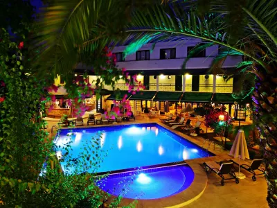 Hotel Bleu Nuit Bodrum فنادق في غومبيت