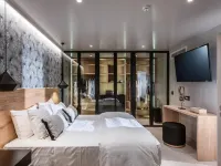 Made by the Sea Villa 5 Hotels in Mades