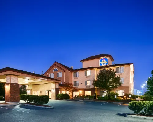 Best Western Plus Park Place Inn  Suites Hotels in Chehalis