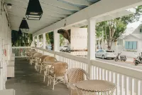 Ellas Cottages - Key West Historic Inns Hotels in Key West