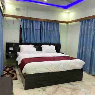 Royalwood City Inn Rooms