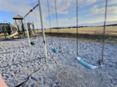 Spacious Modern Corner Home in Driggs Just 20 Minutes to Ski Targhee + GameRoom!