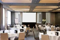 The Como Melbourne Hotels in Prahran
