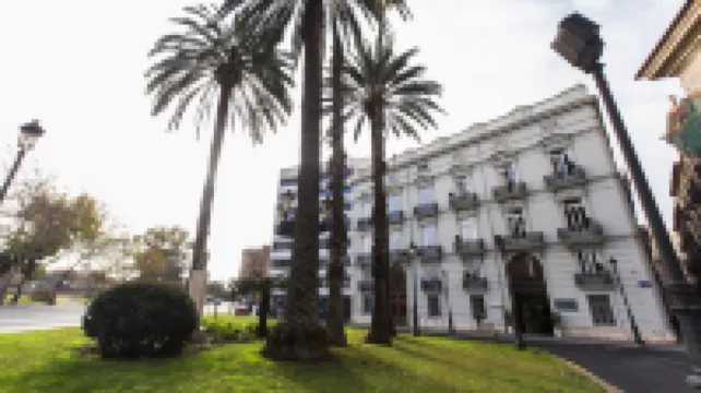 River Hostel Hotels in 