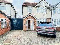 Greatwest House Hotels in Isleworth