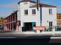 SIN City Hostel Hotels in 