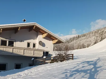 Holiday on an Organic Farm in Hart im Zillertal