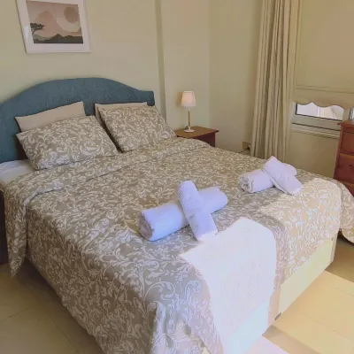 61 Vor - Sunny Palms Hotels in 