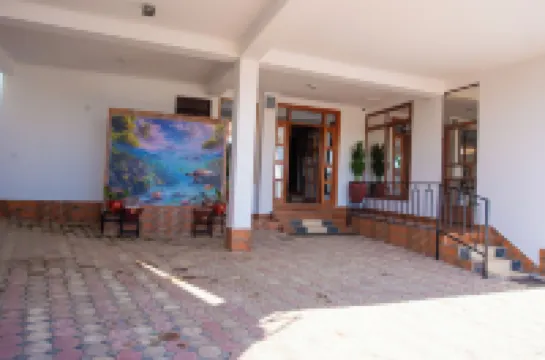 โรงแรมโคซี่เฮเว่น