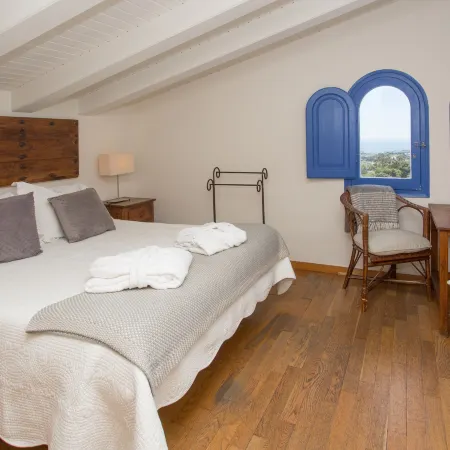 Hostal de la Plaça - Hotel Boutique