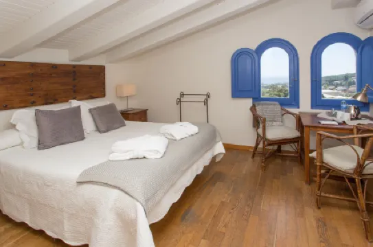 Hostal de la Plaça - Hotel Boutique