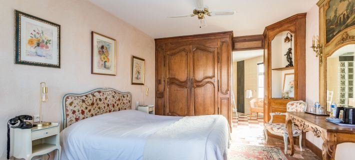 Le Manoir de l'antiquité Hotels in Vendee