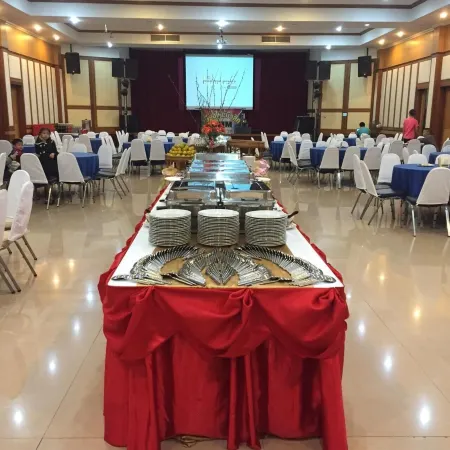 Tangerine Ville Hotel Отели рядом с достопримечательностью «Национален парк "Дойпахомпок"»