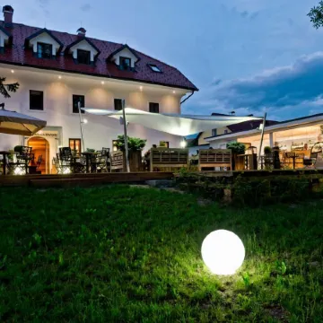 B&B Dvor Tacen