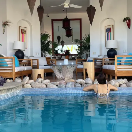 Mi Otra Casa