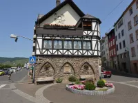 Apartment in Zell an der Mosel, Germany Hotels near Lehmen Winery