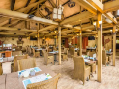 Bungalow in Netherlands with Bubble Bath Hotels in Arcen