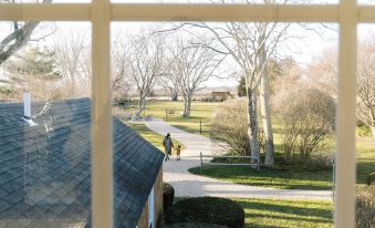 The Roundtree, Amagansett