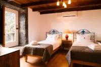 Adegas do Pico Hotels in 