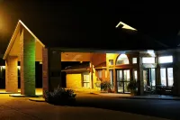 Four Seasons Lodging