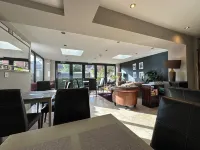 넘버 원 헌드레드 B&B 애덤즈다운 호텔