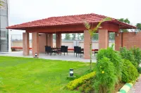 Maha Bodhi Hotel.Resort.Convention Centre