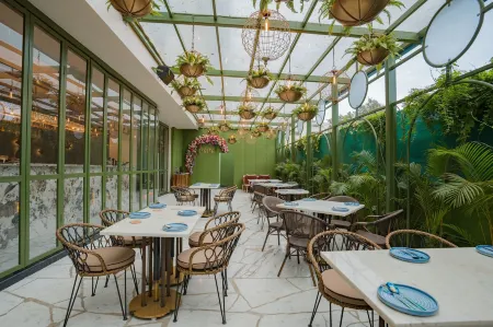 Royal Orchid Central Jaipur, Bani Park