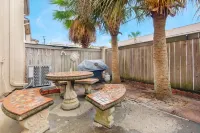 Sugar Beach F-26 Hotels near Navarre Beach Sea Turtle Conservation Center