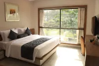 Nest Beacon Resort Daman فنادق في دامان