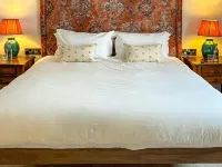 Parador 44 Hotels in Castle