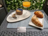 Dante 138 Class Rooms & Apartments Hotels in 