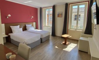 La Falaise Hotel