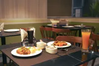 Ariena by Aba Hotel - 朝食