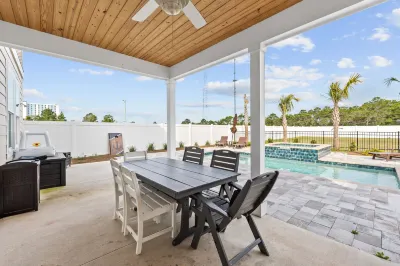 Beach House - Sugary Sands by Panhandle Getaways Hoteles en Panama City