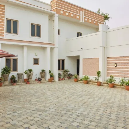 Bilad Al-Sham Hotel and Suites