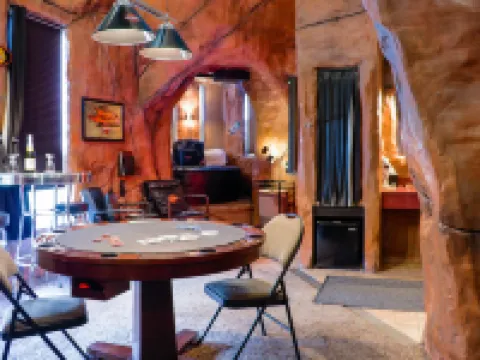 แอนนิเวอร์ซารี อินน์ - บอยส์ โรงแรมในบอยซี