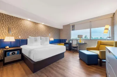 GLo Best Western Kanata Ottawa West Pearle Vision附近的飯店