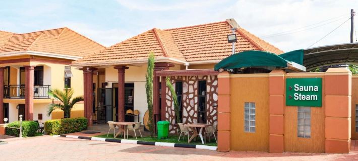 Pavillion Hotel Hotels in Busiro
