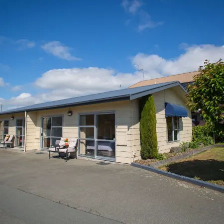 The Coast Motel