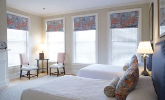 Kings Courtyard Inn