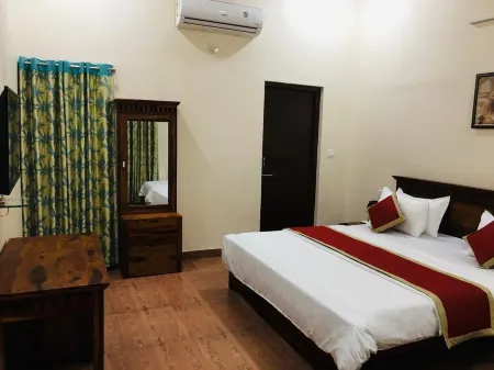 Rose Cottage - A Heritage Retreat