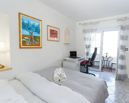 Apartments Tino Hotels in Sutivan